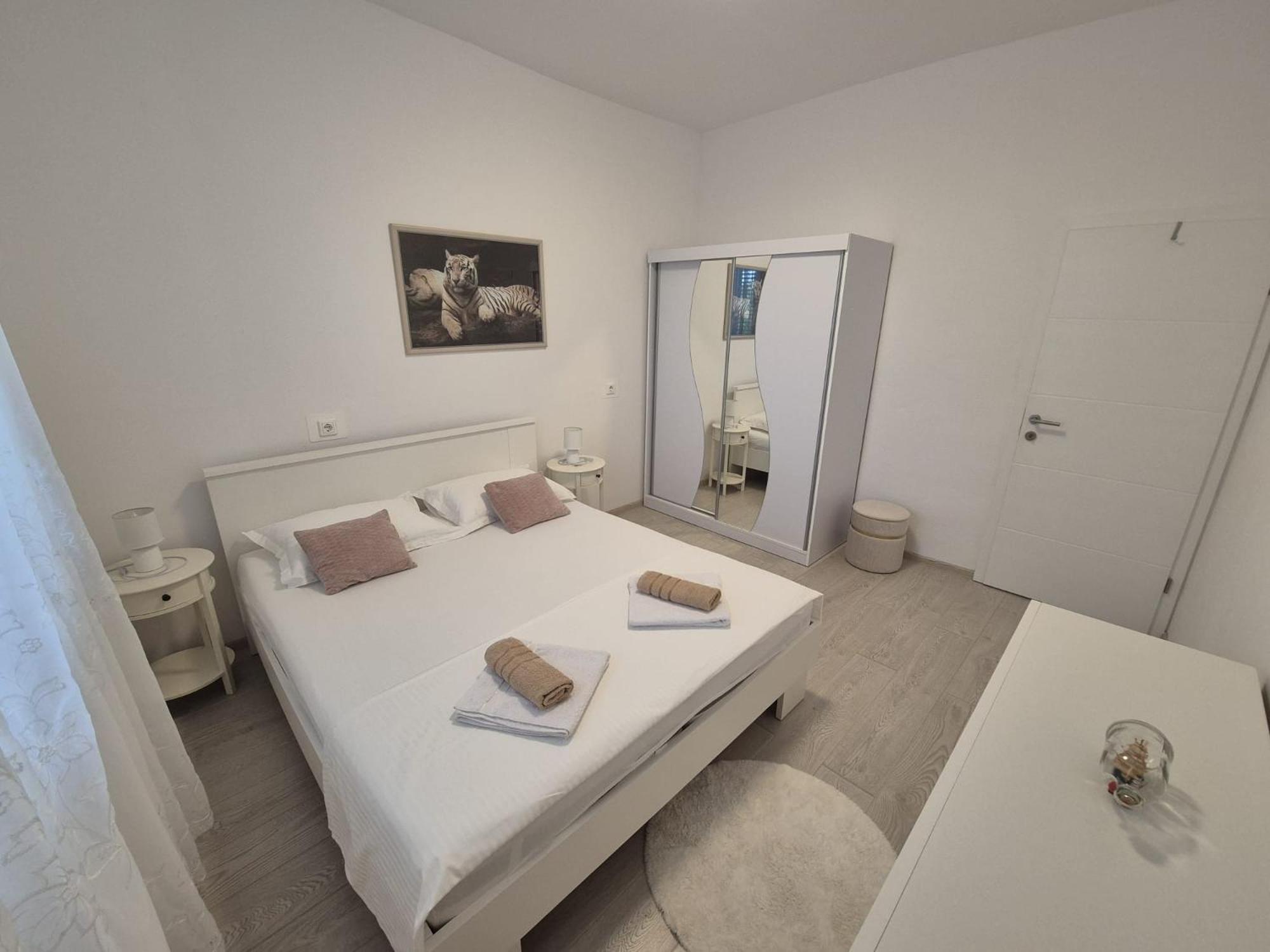 lovely apartment Omiš Kültér fotó